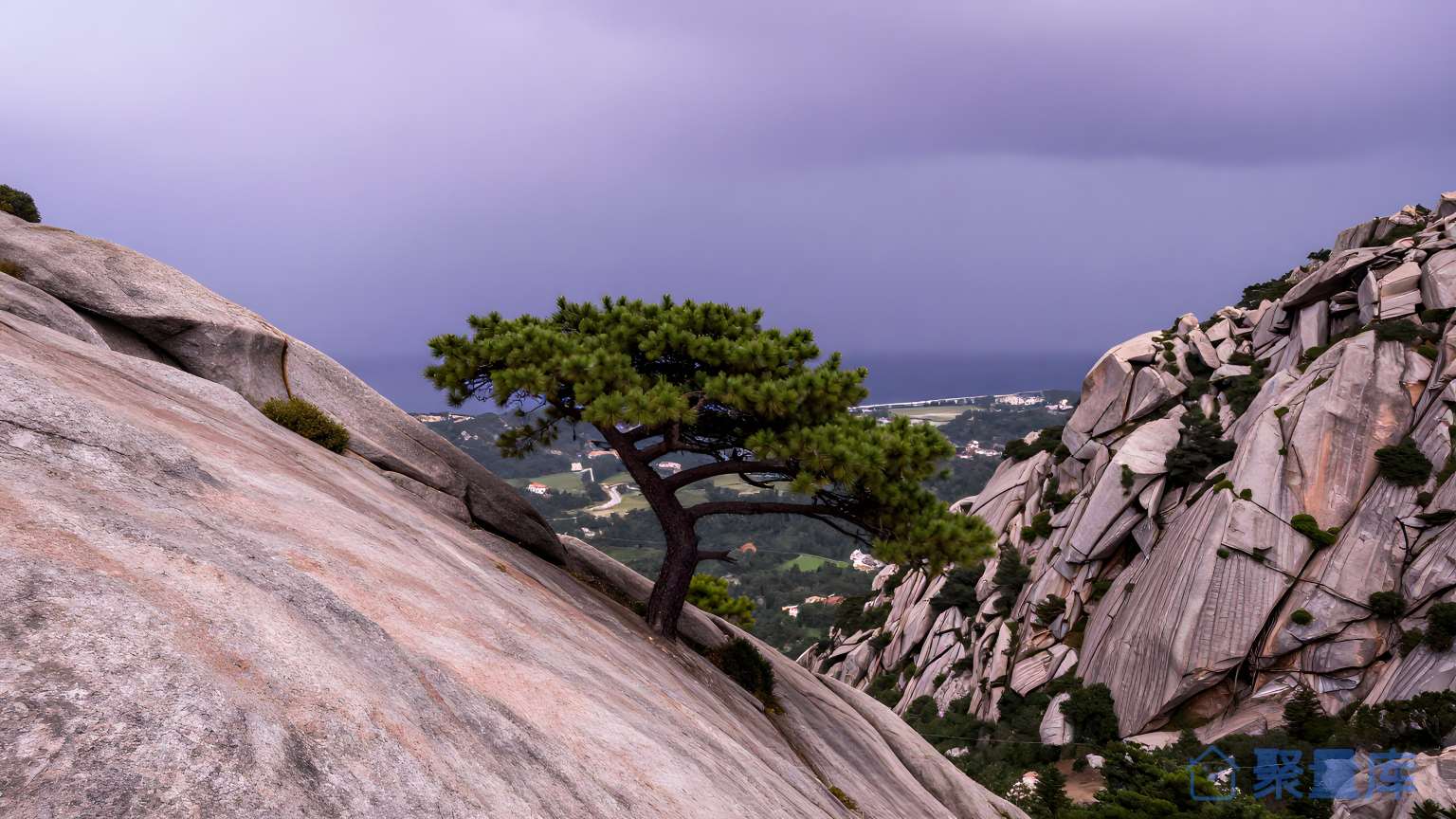 山间景观 山峦