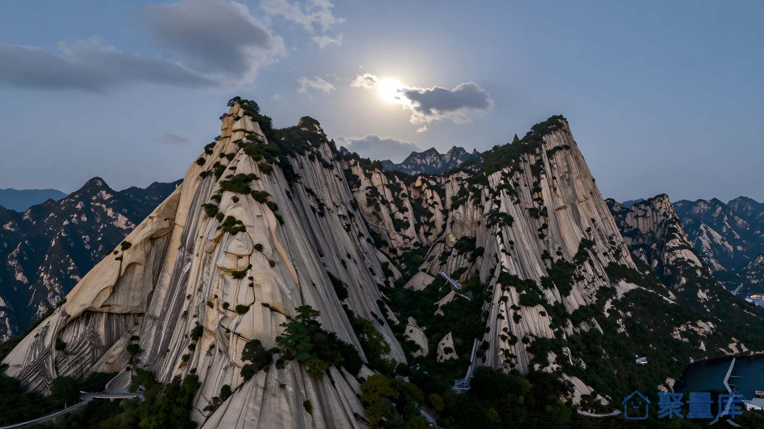 山脉之美 壮观景 自然风光