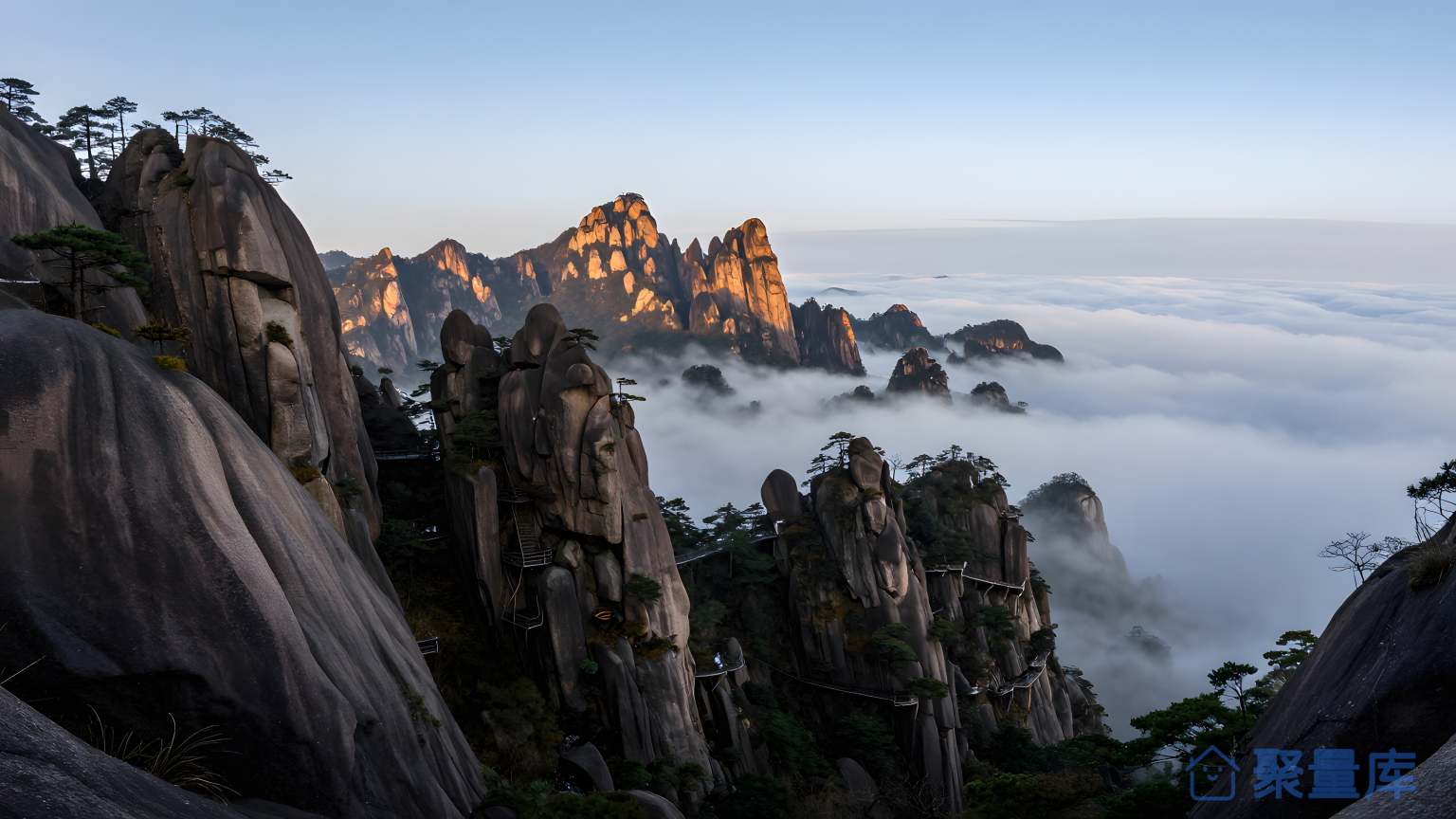 天然奇观之旅 壮大自然