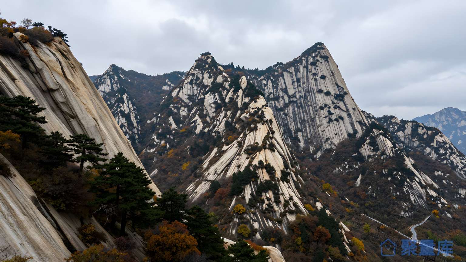 山脉风景 山脉 风景 自然 旅游 壮观 美丽