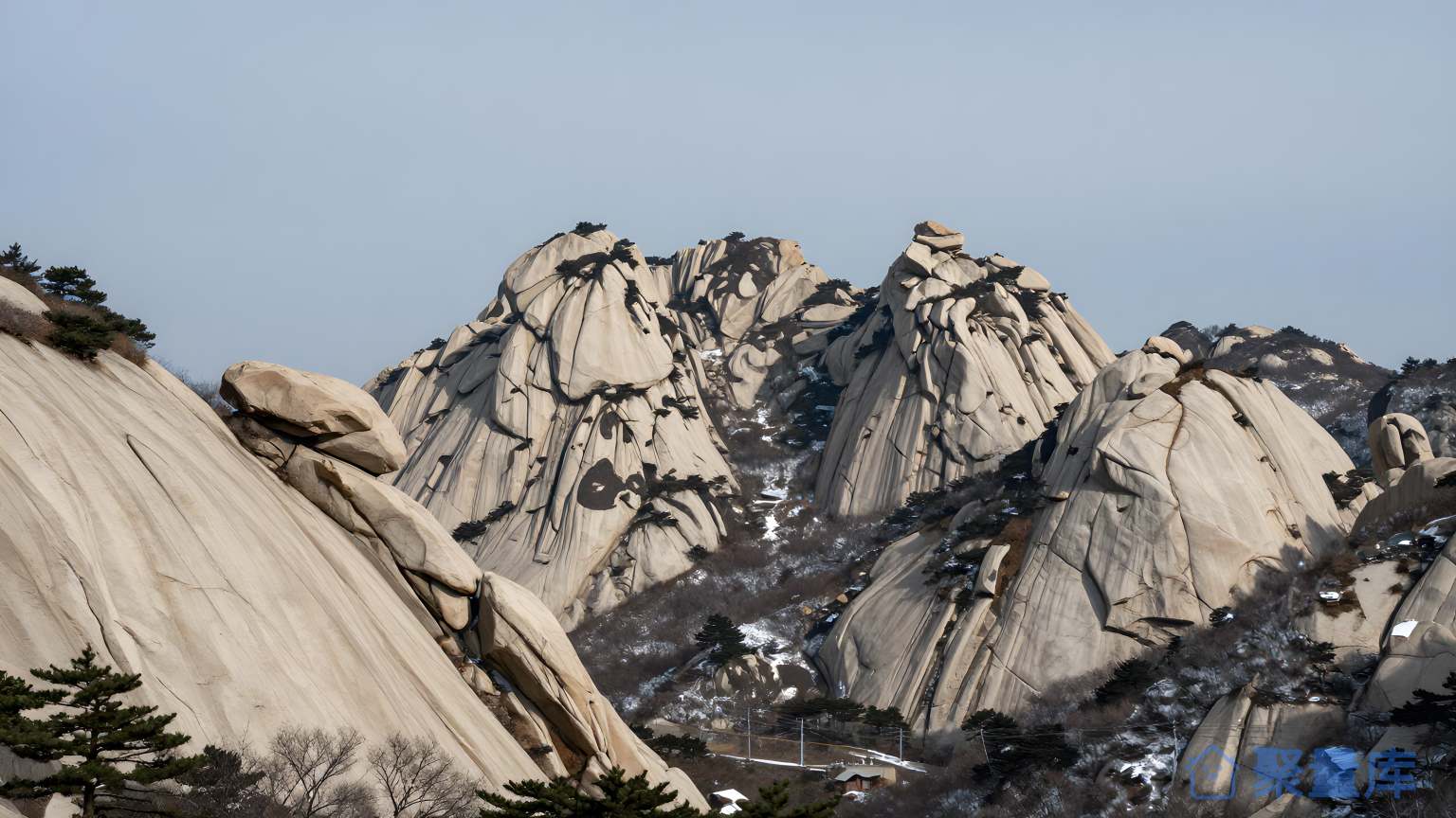 山谷景观 大自然 山谷 矮山
