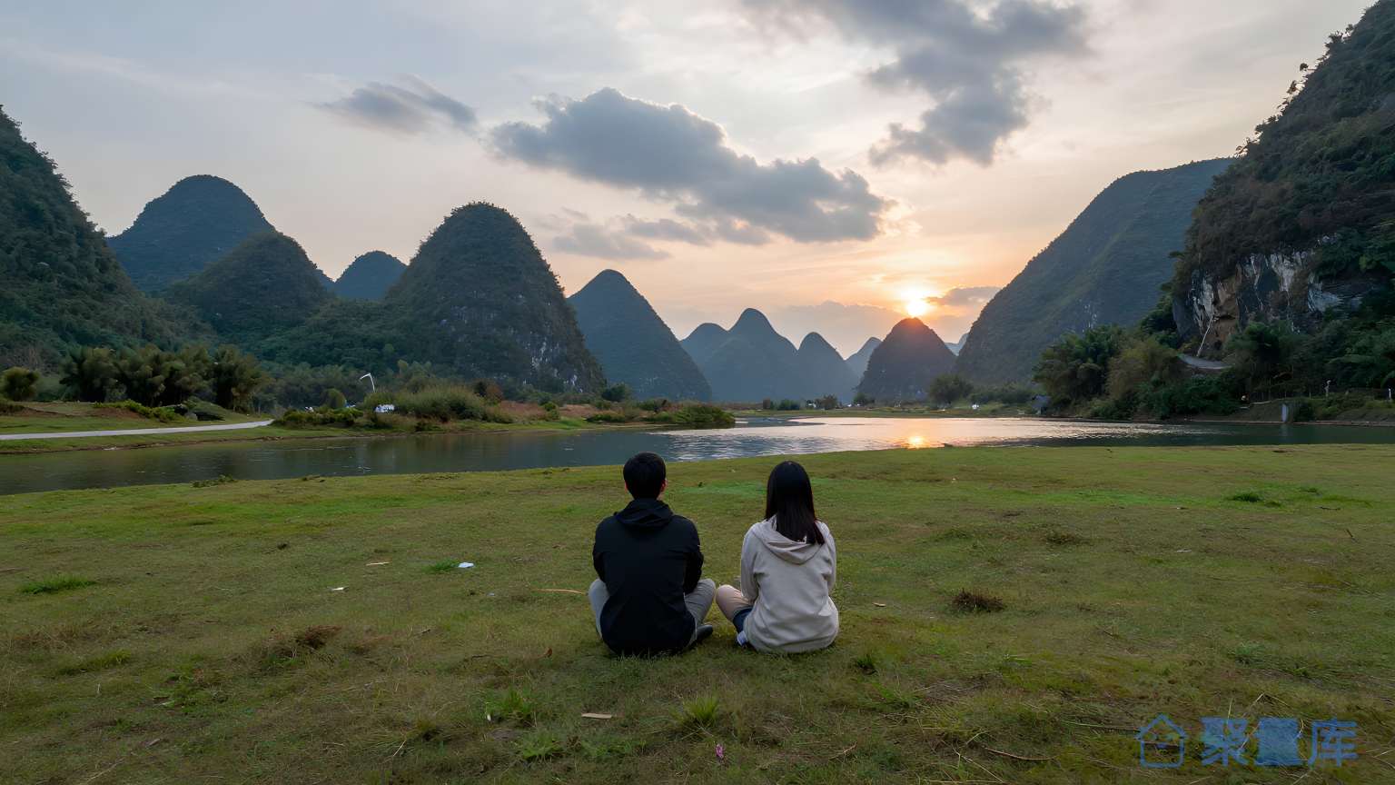 美丽的山水景观 旅游 自然风光 夕阳