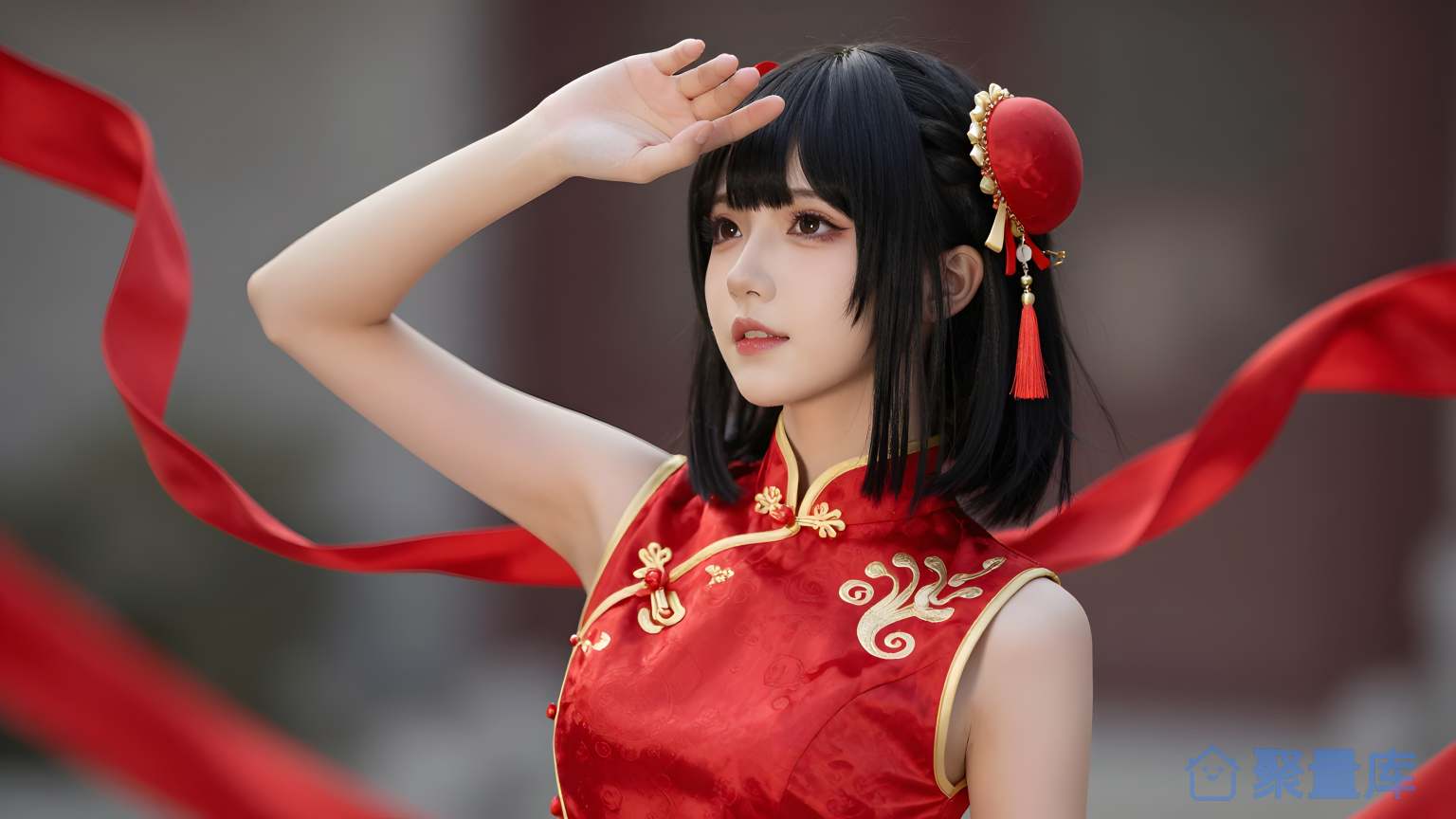 女性红色风筠